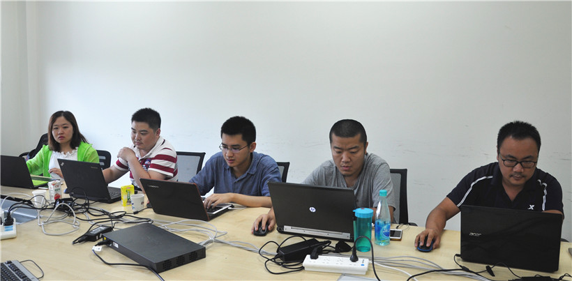 共创新未来——英国正版365官方网站合作伙伴实施服务技能培训班顺利开班