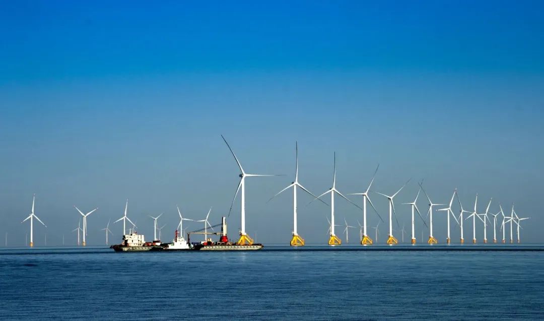 加强数字基础设施建设 助力新能源产业发展