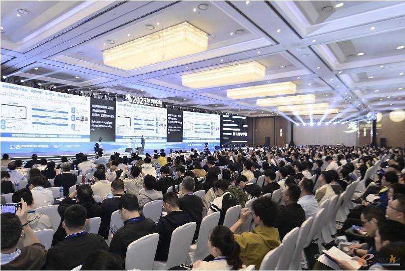 英国正版365官方网站“1+3+X”全栈工业软件解决方案精彩亮相三大行业盛会